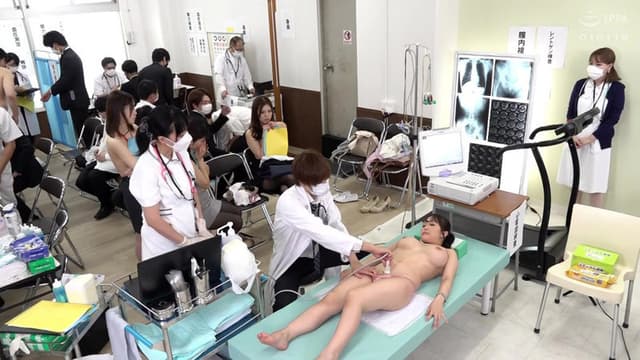 羞恥！男女社員合同全裸OL健康診断～白石みき編～ サンプル画像 8