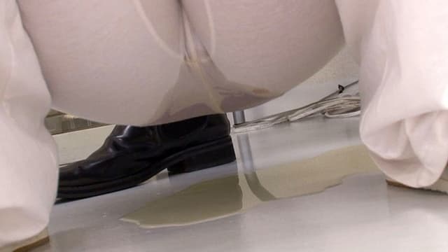 パンツスタイルお漏らし サンプル画像 7