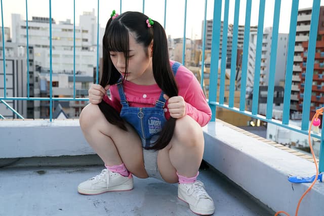 いけないおもらしごっこ 高瀬りな サンプル画像 2