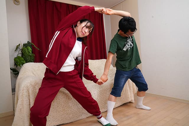 セーラー服熟女失禁羞恥 川上ゆう サンプル画像 17