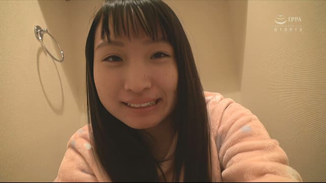 【AIリマスター版】保母さんが園児に内緒で排泄デビュー みずき20歳 恥じらい本物自然便 サンプル画像 10