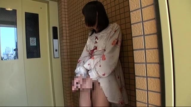 少女装子 かのん（仮名）18歳 サンプル画像 2