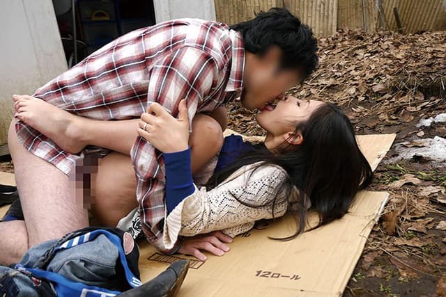 お漏らし失禁する姿を僕に見られた母は、羞恥心でマゾ欲情し…9名260分 サンプル画像 11