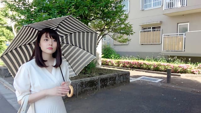 街角奥さん調査！突然ですが、「イッた」ことありますか？プロ（AV男優）を体験しませんか？ Complete Best サンプル画像 1