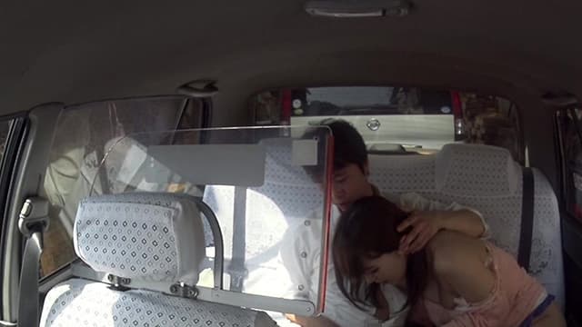 合法！？非合法！？犯罪スレスレ？？タクシー運転手隠し撮り映像流出！！ サンプル画像 13
