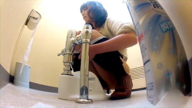 美女たちの排泄パニック 3 サンプル画像 17