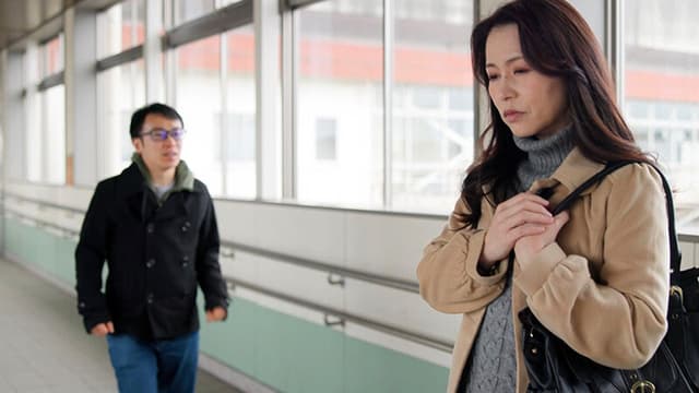 【配信限定特別版】母子交尾 ～奥日光清滝路～ 井上綾子 サンプル画像 1