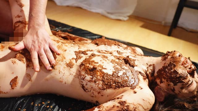 配信中に脱糞事故で覚醒！ 笑顔が素敵な九州弁娘の糞まみれメッシーSEX 馬場のん サンプル画像 15