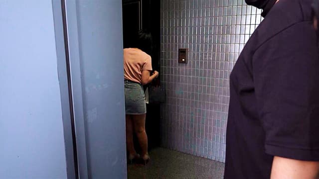 一人暮らしの美女が鬼畜犯罪集団に狙われる自宅押込み中出しレ〇プ 市川りく サンプル画像 1