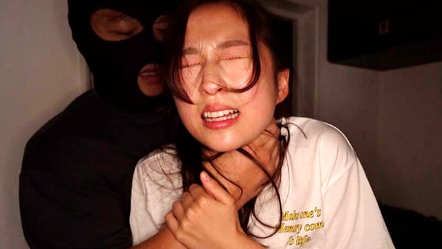 一人暮らしの美女を狙う鬼畜レ〇プ集団自宅押込み中出し性交 絶望無限地獄編 サンプル画像 7