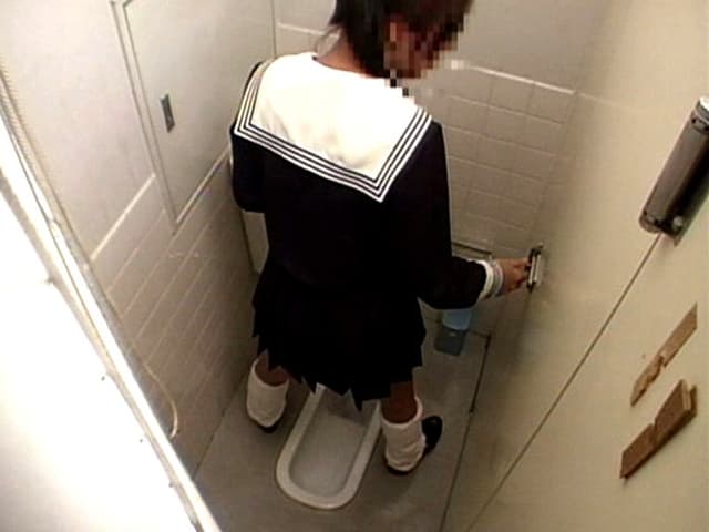 ロ○ータトイレ盗撮 サンプル画像 3