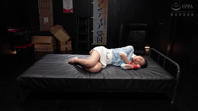 喉姦ボランティア 碧波しずく サンプル画像 1