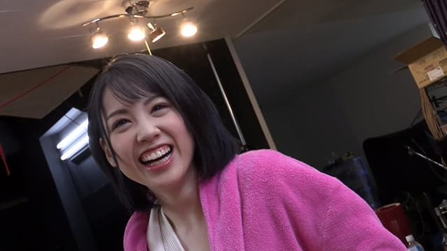 快感！初体験！堀北わん 人前で初めてのお漏らしSEXドキュメント サンプル画像 19