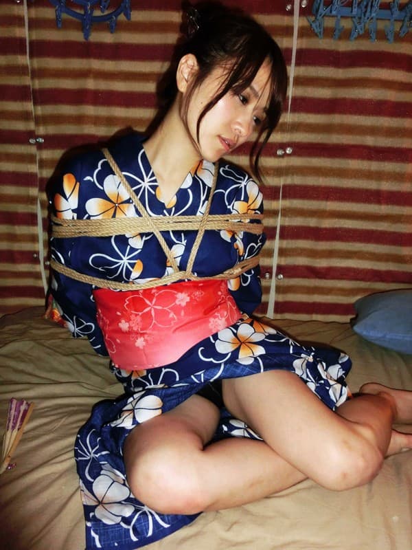 巨根絶頂 浴衣美女 綿井ちなつ サンプル画像 9
