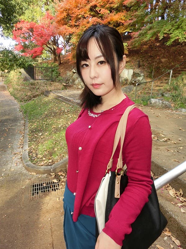 淫乱ママ涎乳妻の白目 市川紗理奈 サンプル画像 1