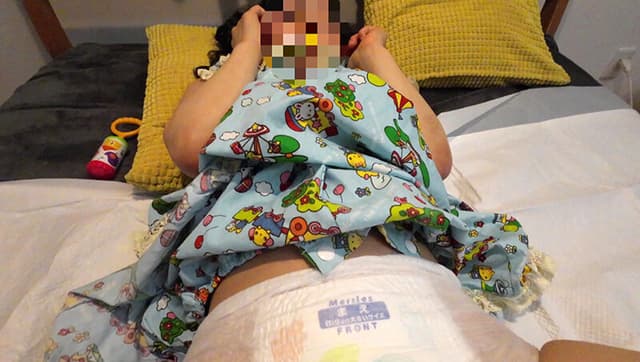 SNS直送146cm超ミニ素人JDせいら 清純ピュアおむつ極限羞恥 サンプル画像 2