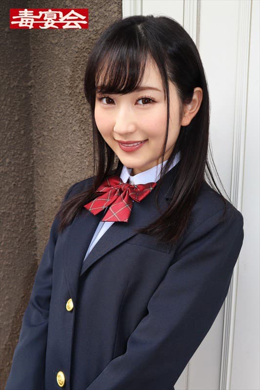 清純そうに見えて実は有り余る性欲を抑えられないドスケベ変態女子●生 濃厚接触中出し輪● ひな サンプル画像 19