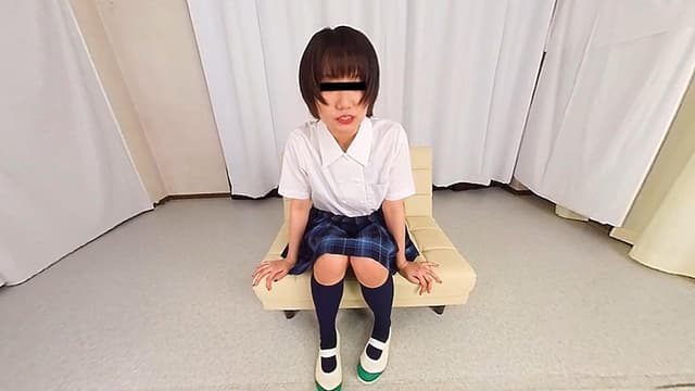 【VR】かけこみギリギリアウト、スク水股ずらし放尿 1 サンプル画像 1