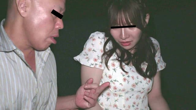 映画館サイレント失禁アクメ ＃01【Nちゃん / 21歳】 サンプル画像 2