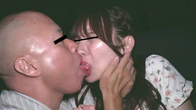 映画館サイレント失禁アクメ ＃01【Nちゃん / 21歳】 サンプル画像 3