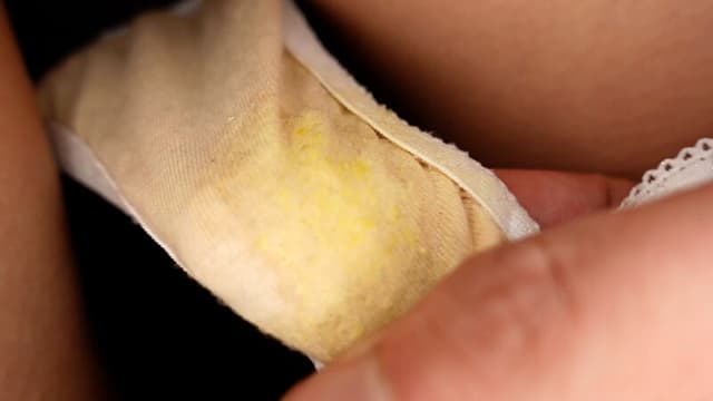 下着買取りサイトで知り合ったのぞみちゃんの使用済み下着 有村のぞみ サンプル画像 11