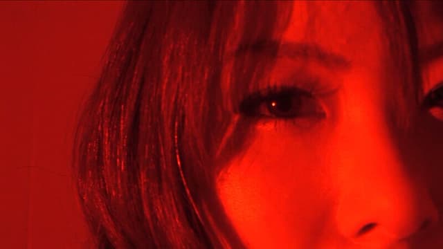 男心を惹きつける服装と縦巻きロールの色気漂うお嬢様！口には肉棒、下にはローター！準備ができたら、いきり立った肉棒をアソコに入れて荒れ狂う！ サンプル画像 10