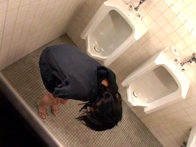 パンツお漏らし立ちション 6 サンプル画像 19