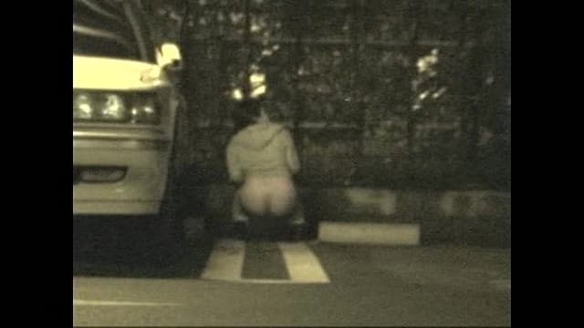 野外放尿盗撮 サンプル画像 18