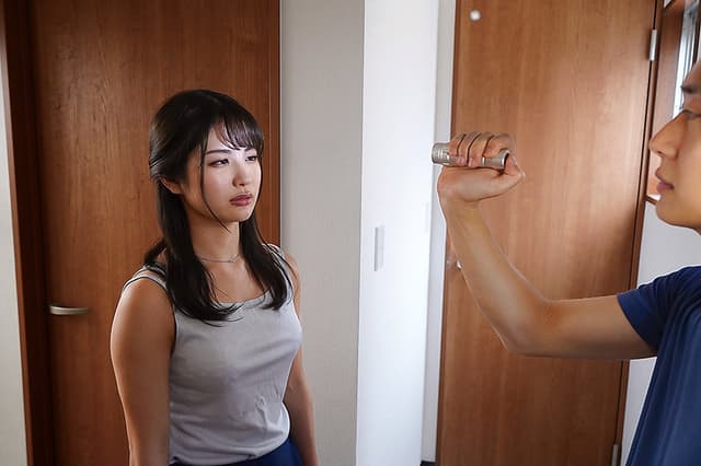 催淫暗示 隣人に操られた美人妻 水谷あおい サンプル画像 11