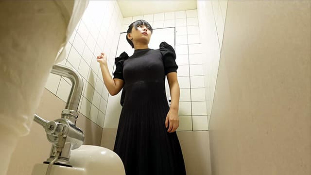 おまん〇ぐっちょり放尿オナニー ＃2 サンプル画像 1
