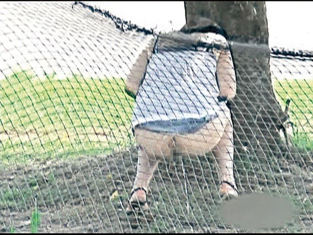 もう我慢できない！ 青空排泄盗撮！ 2 サンプル画像 13