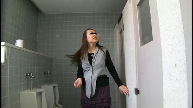 オシッコ 立ちション便盗撮 4 サンプル画像 6