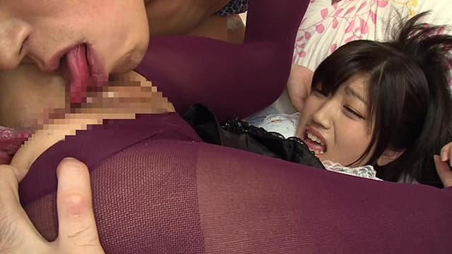 放尿・潮吹き・失禁 むれむれノーパンパンストで大洪水 南星愛 サンプル画像 13