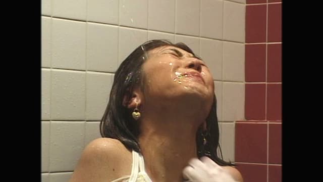 小便ぶっかけ 顔面放尿 2 鈴木祥子 サンプル画像 17