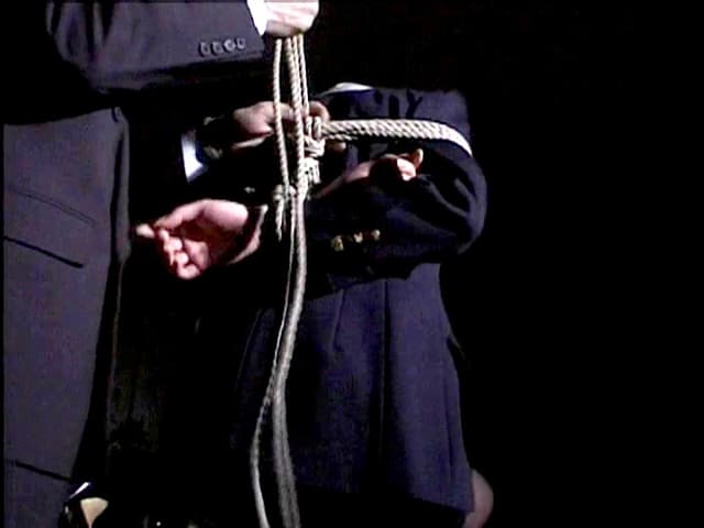 続・緊縛放尿 サンプル画像 16