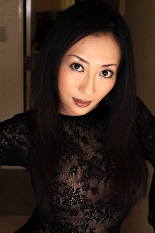 人間崩壊シリーズ06 ゲロスカ痴女 上原優 ～連痰飲み、顔面崩壊嘔吐、黄金ぶっ放し、ゲロ手コキ編～ サンプル画像 1