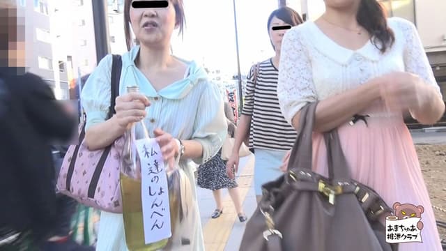 協力放尿 1 指令-30分以内に一升瓶を満タンにせよ！ サンプル画像 5