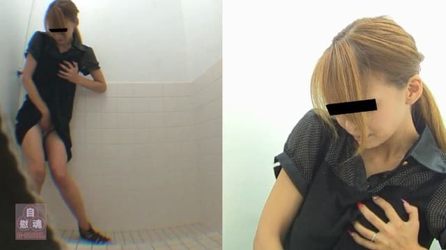 盗撮PEEPING 汲み取り直下おもらしオナニー vol.1 サンプル画像 11