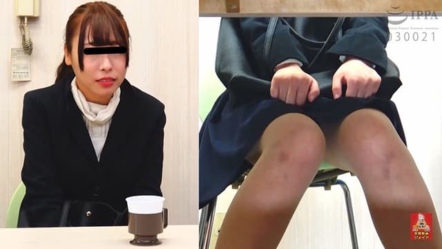 隠撮 OLクレーム対処中お漏らし 2 1/2 ～退席不能…醜態を晒す大失禁女たち～ サンプル画像 3