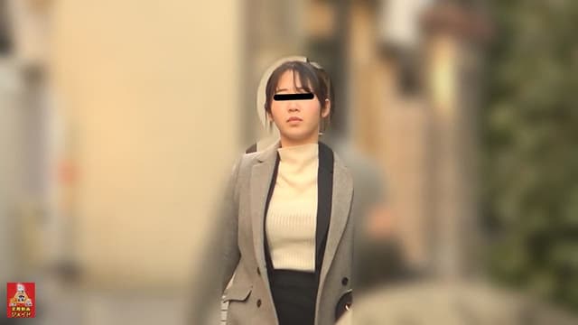 和式トイレ盗撮 便槽内叩きつけ！ レーザービーム尿軸おしっこ4 1/2 サンプル画像 2