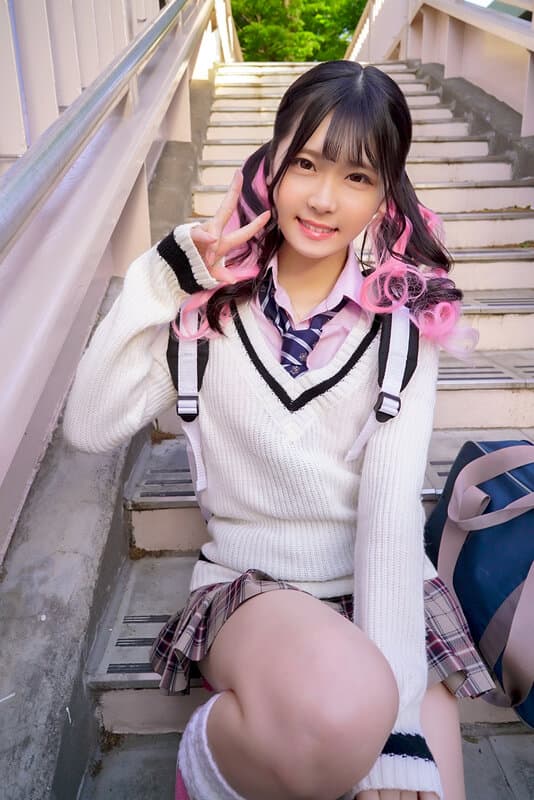 トー横界隈ドチャ潮絶倫J系あかりちゃん お腹ペコペコ家出娘は宿主無視してセフレ呼んで精子10発搾取 皆瀬あかり サンプル画像 1