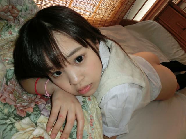 受精パイパン失禁少女 高城まゆみ1○才 サンプル画像 2