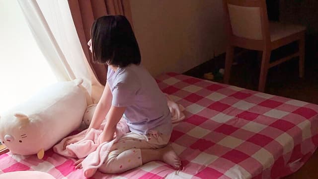 引きこもる少女を、バチボコる。（12:29-17:13）―病んでる不登校生徒をさらに地獄に落とす、強●精神崩壊ボコボコ教育― 由良かな サンプル画像 1