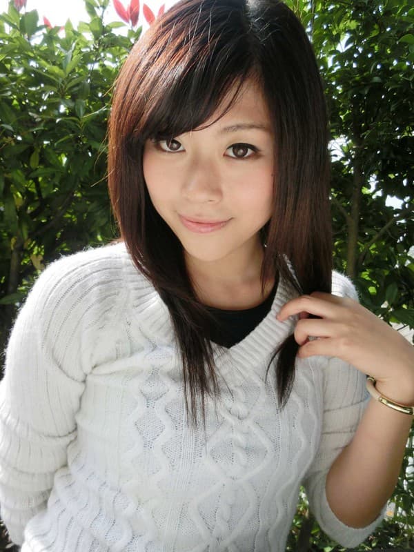 妊娠OK水着ダンサー中出しバイト 奈央 サンプル画像 1