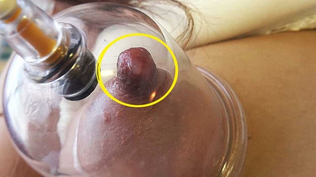 デカ乳首 禁断の妊娠OK母乳！？中出しバイト サンプル画像 5