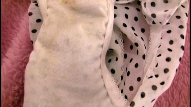 投稿素人自宅撮影 私の汚れた下着 25 サンプル画像 3
