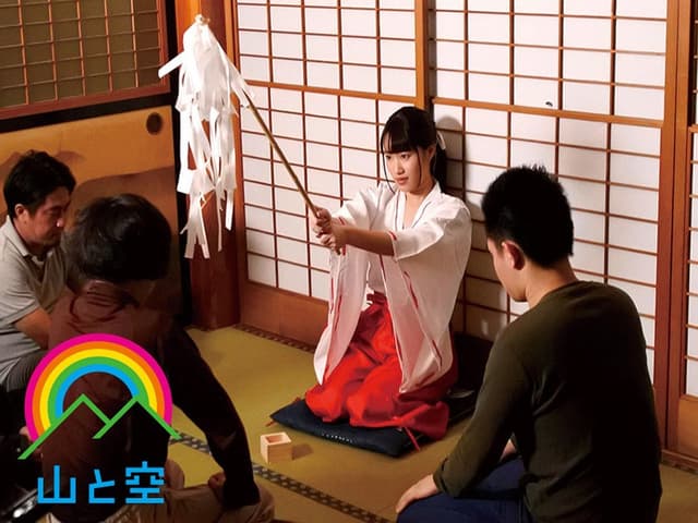 性獣の霊を閉じ込めた封印を解かれたメス堕ち巫女 高梨ゆあ サンプル画像 2