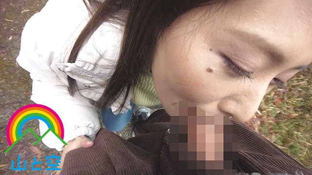 暴飲露出 飲んだ酒は野ションで放出！抜いた精子は野外でごっくん！発情MAX泥●ヤリマンがメス本能全開でザー汁哀願5搾精！！最後はラブホでガチイキ連続絶頂！通野未帆 サンプル画像 7