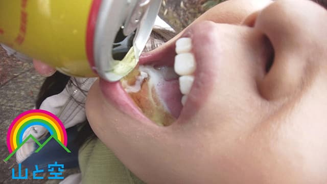 暴飲露出 飲んだ酒は野ションで放出！抜いた精子は野外でごっくん！発情MAX泥●ヤリマンがメス本能全開でザー汁哀願5搾精！！最後はラブホでガチイキ連続絶頂！通野未帆 サンプル画像 9