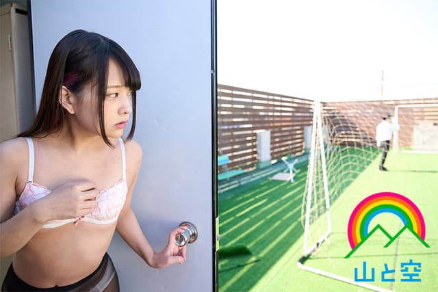 見られたくないけど見られたい性癖の女子 隠れ★露出好き 校内を全裸徘徊で歩き回っていた生徒を同級生が発見 羞恥快楽に襲われて放尿発情した後…【22年前期:副会長】あべみかこ サンプル画像 5